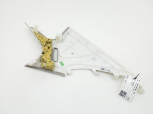 Mercedes Benz C-Class 204 (2007–2014) Tagumise toe sisekujundus A20469007257K95 - 3