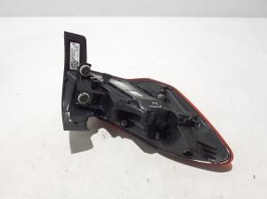 AUDI A5 (2016–2026) Rear corner light 8B3945070 - 4