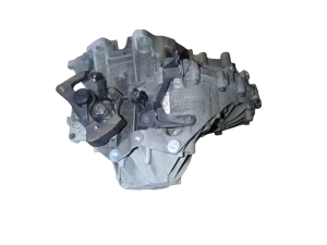 VOLVO V40 (2012–2019) Gearbox RFE66R7F097BB - 3