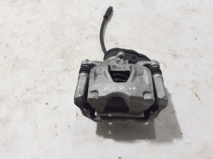 AUDI A5 (2016–2026) Rear brake caliper 8B3615423 - 3