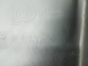 Mercedes Benz C-Class 204 (2007–2014) Keskpiilari siseviimistlus A20469005259051 - 3