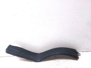 Hood seal - A2046200196