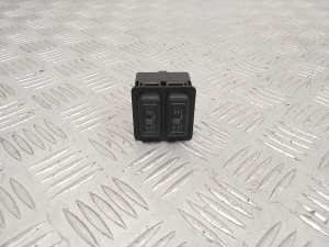 Heated seat switch