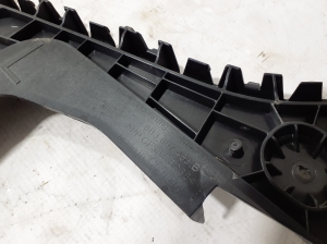 AUDI A5 (2016–2026) Rear bumper bracket 8B3807453B - 2
