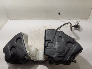 AUDI A5 (2016–2026) Kraftstofftank 8B3201060AD - 2