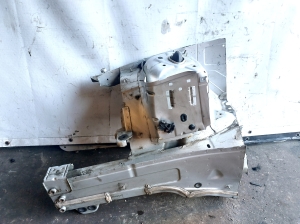 Front outrigger