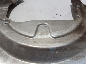 Porsche Panamera 971 (2016–2026) Front hub protection 971615311K - 2