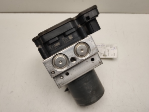 Mercedes Benz CLS-Class 218 (2011–2018) ABS Steuergerät A2124300507 - 2