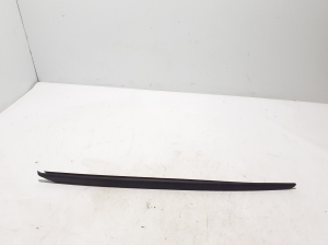   Esiklaasi piilari välimine liist  - 8B3854327 