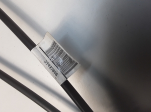 VOLVO V40 (2012–2019) Gear shift cable 31437666 - 3