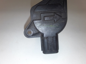 VOLVO V40 (2012–2019) Luftmassenmesser 31430000 - 3