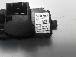 Relay - 31436958