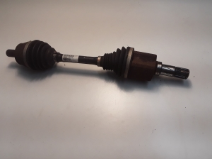 VOLVO V40 (2012–2019) Front drive shaft and its parts 31325960 - 4