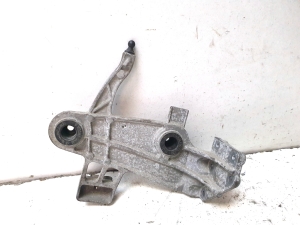 Luftfiltergehäusehalter - A6510900041