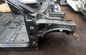 RENAULT Scenic E-Tech I (2024–2026) Eesmine tugijalg 641007864R - 2