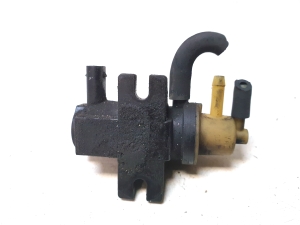Mercedes Benz GLK-Class 204 (2008–2015) Magnetventil A0071531428 - 4