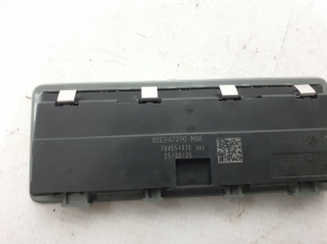 AUDI A5 (2016–2026) Rear interior lighting panel 85E947290 - 4