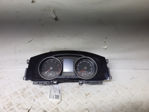 Instrument cluster - 5G0920870