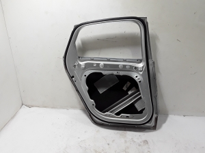 VOLVO S90 (2016–2026) Tagumised küljeuksed 31689115 - 4