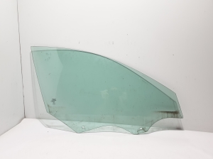   Fenster Scheibe Tür vorne  - 32244956 