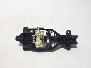 VOLVO S90 (2016–2026) Rear side door exterior handle and its parts - 3