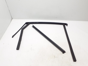 VOLVO S90 (2016–2026) Tagumise küljeukse tihend uksel 31365736 - 2