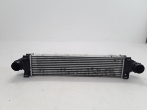  Intercooler radiaator 