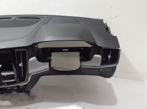 VOLVO S90 (2016–2026) Armatuurlaud 32219879 - 4