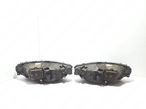 VOLVO S90 (2016–2026) Headlight - 3