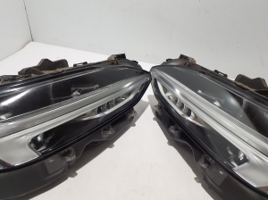 VOLVO S90 (2016–2026) Headlight - 5