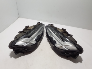 VOLVO S90 (2016–2026) Headlight - 7
