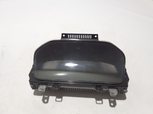 Instrument cluster - 32210627