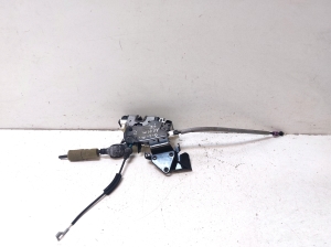 Mercedes Benz GLK-Class 204 (2008–2015) Front door lock A2047201835 - 2