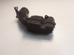 VOLVO V40 (2012–2019) Resonator chamber - 4