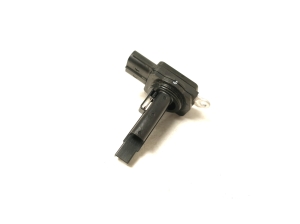 TOYOTA Yaris (2011–2020) Mass air flow sensor 222040V020 - 4