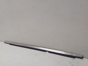 Mercedes Benz GLK-Class 204 (2008–2015) Fensterschachtleiste außen Tür hinten A2047353465 - 4