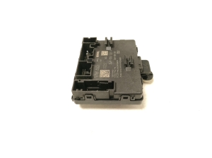 Volkswagen Golf VIII (2019–2026) Front door control unit 3WA959592A - 5