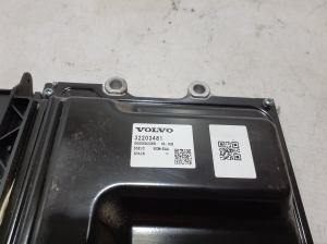 VOLVO S90 (2016–2026) Engine control unit 32203481 - 2