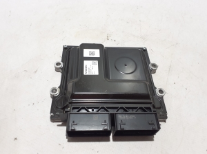 Engine control unit - 32203481