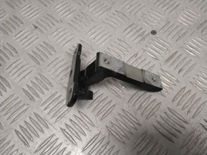 Polestar 2 II (2021–2026) Rear side door lower hinge 31662687 - 2
