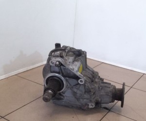 Front differential - Y040800416
