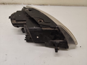 Volkswagen Passat B6 (2005–2010) Scheinwerfer vorne D411101L - 4
