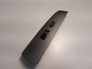 TOYOTA Prius W20 (2003–2011) Priekšējo durvju stikla slēdzis 7423147090 - 3