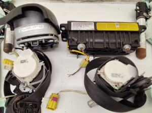 Volkswagen Passat B6 (2005–2010) Airbags und ihre Teile 1K0880201CB - 4