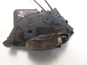 TOYOTA Prius W20 (2003–2011) Front door lock 6903047060 - 3
