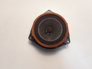 Aizmugurējo sānu durvju skaļrunis - 861600w620