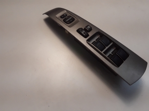 TOYOTA Prius W20 (2003–2011) Priekšējo durvju stikla slēdzis 8482047020 - 2