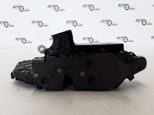 VOLVO XC60 (2008–2017) Rear side door lock 31253922 - 3