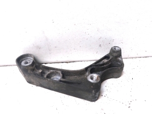 Mercedes Benz GLK-Class 204 (2008–2015) Front differential bracket A2720140195 - 4