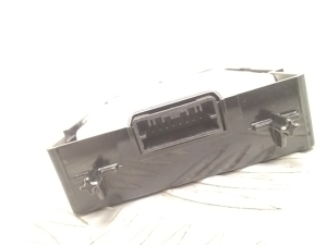 Polestar 2 II (2021–2026) Telefonilaadija 32264896 - 4